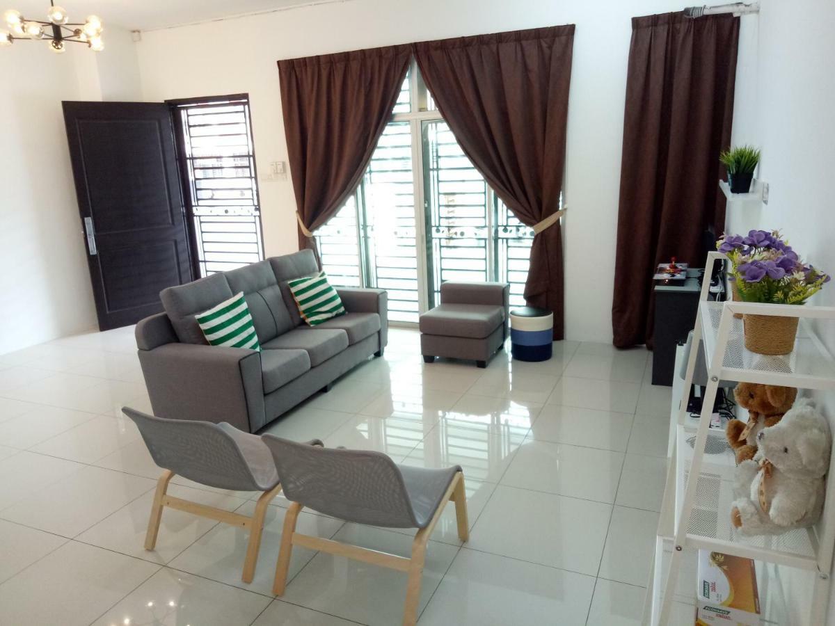 Kampar Sakura 3 Landed Villa Ngoại thất bức ảnh
