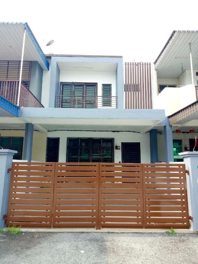 Kampar Sakura 3 Landed Villa Ngoại thất bức ảnh